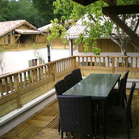 Vacanceole - Les Rives Du Lac Aparthotel